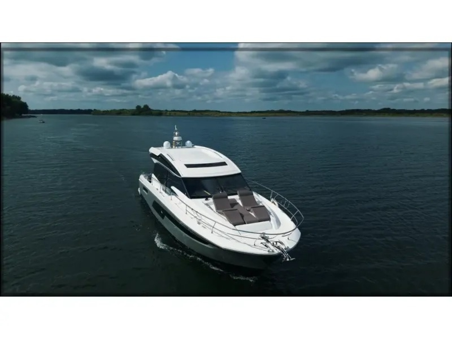 2018 Present Yachts 520S - Image 7