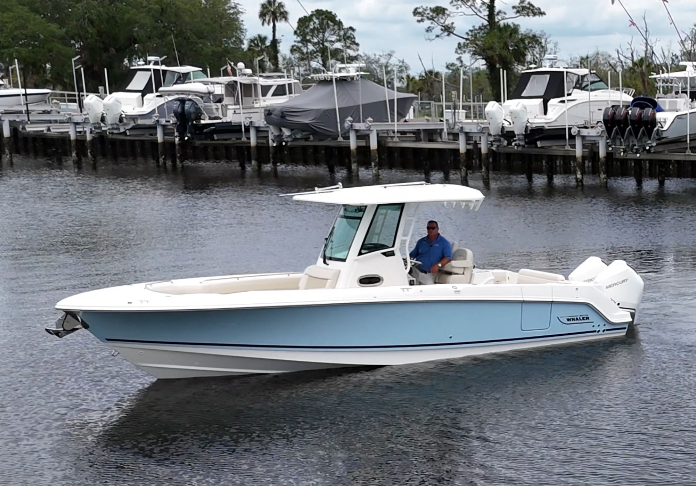 2026 Boston Whaler 280 Outrage