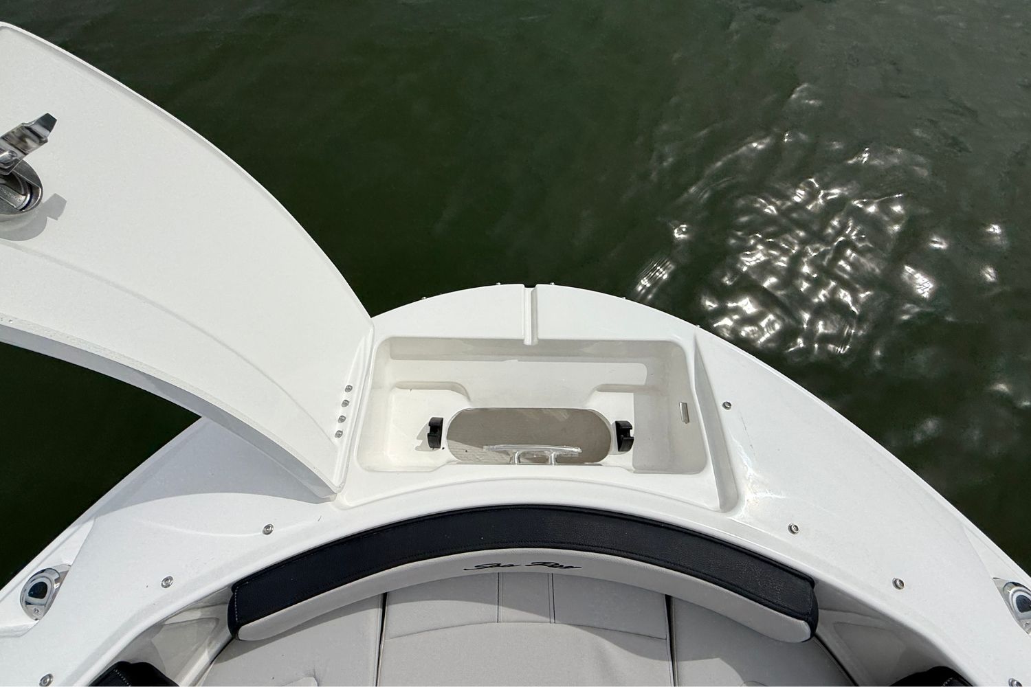2026 Sea Ray SPX 210 Outboard - 25