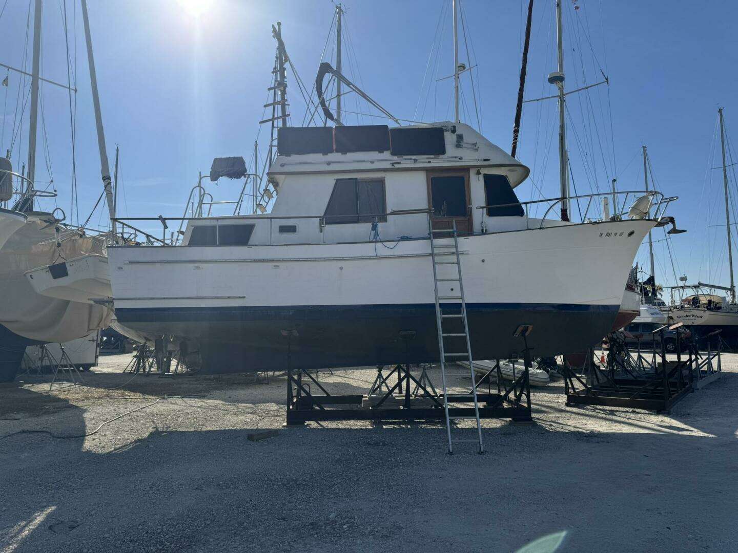 1986 Marine Trader 34 Double Cabin - Image 2