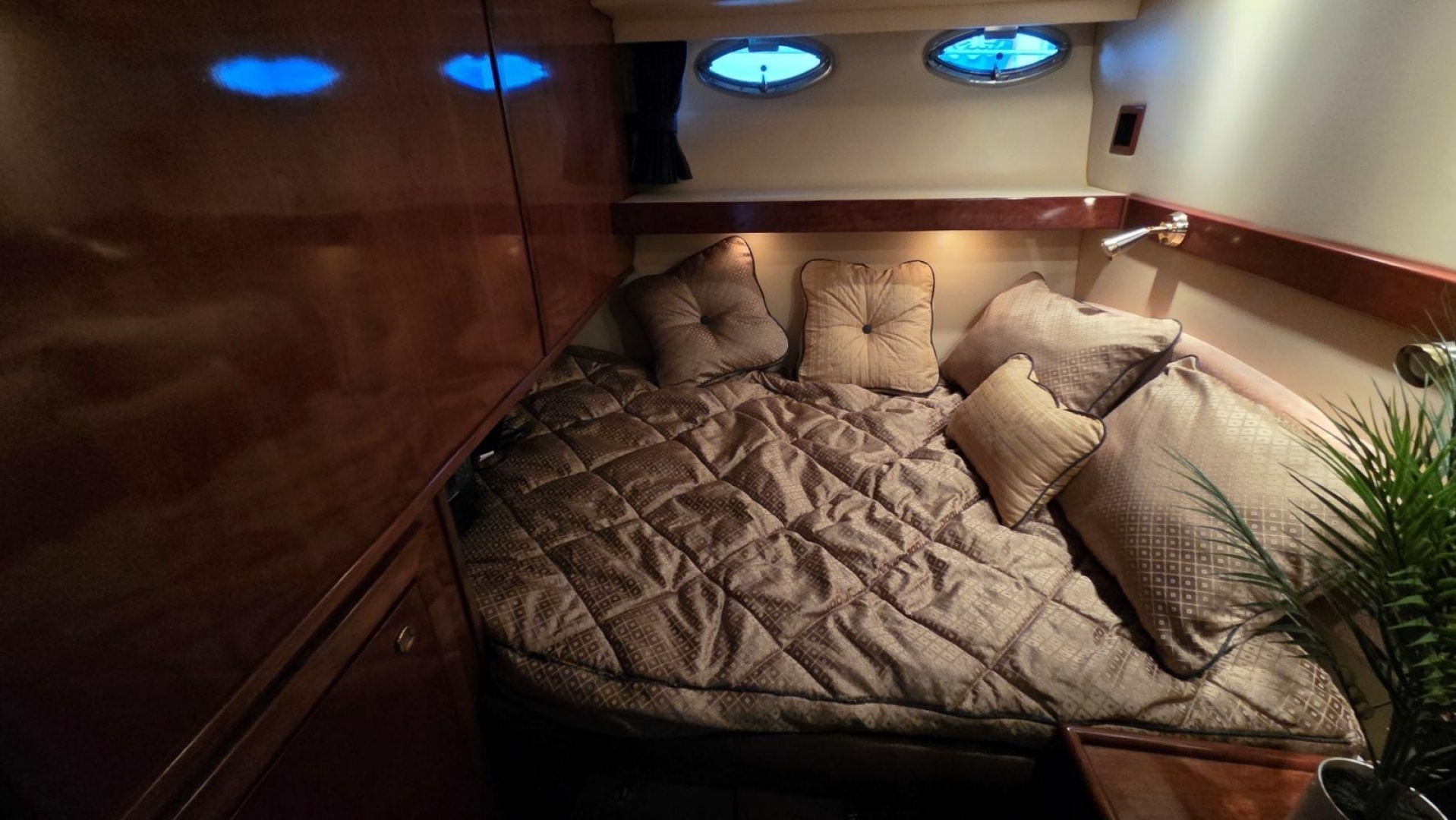 2008 Meridian 490 Pilothouse - Image 46