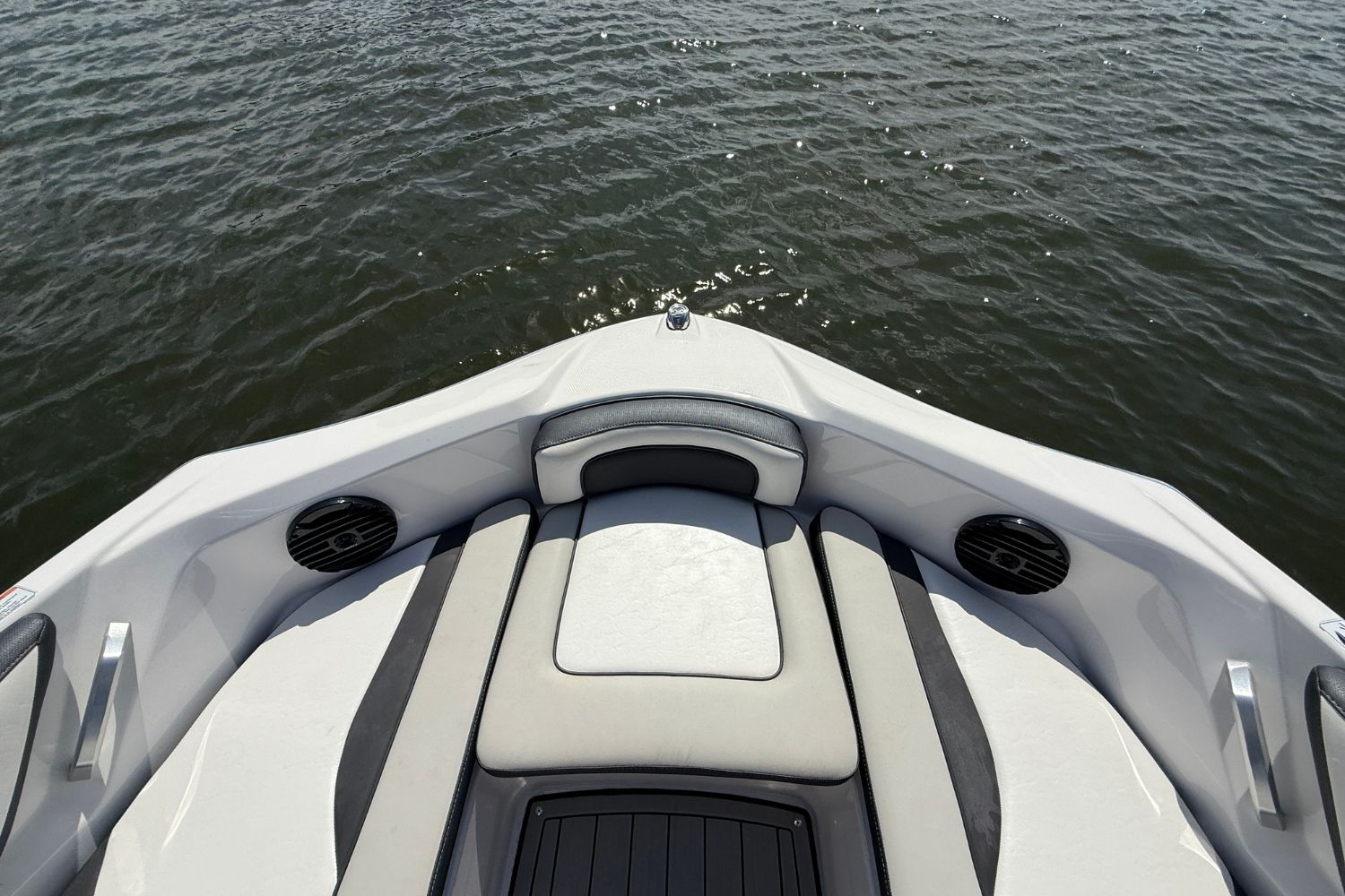 2025 Yamaha Boats 195S - 24