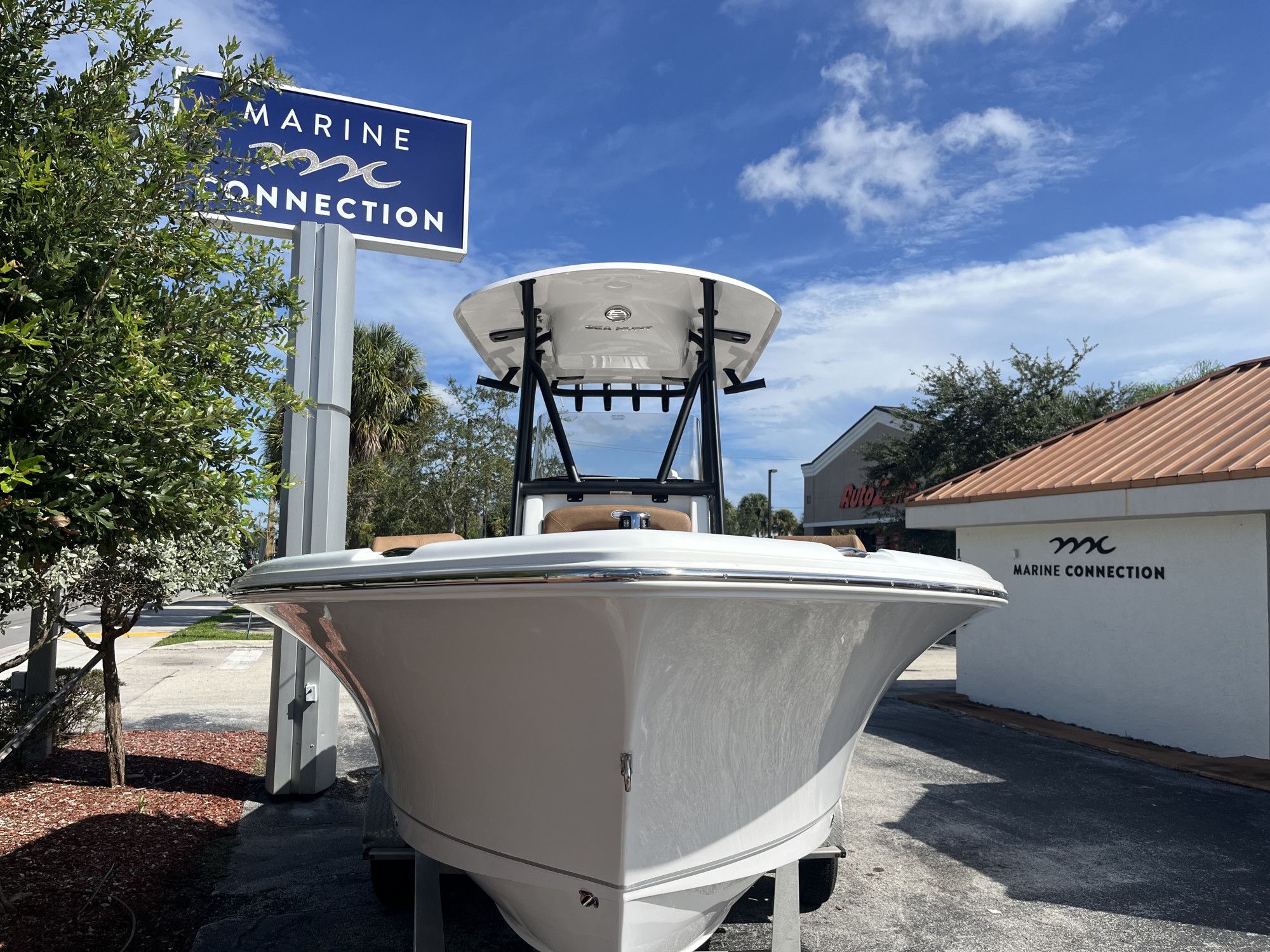 2026 Sea Hunt Ultra 234 - 3