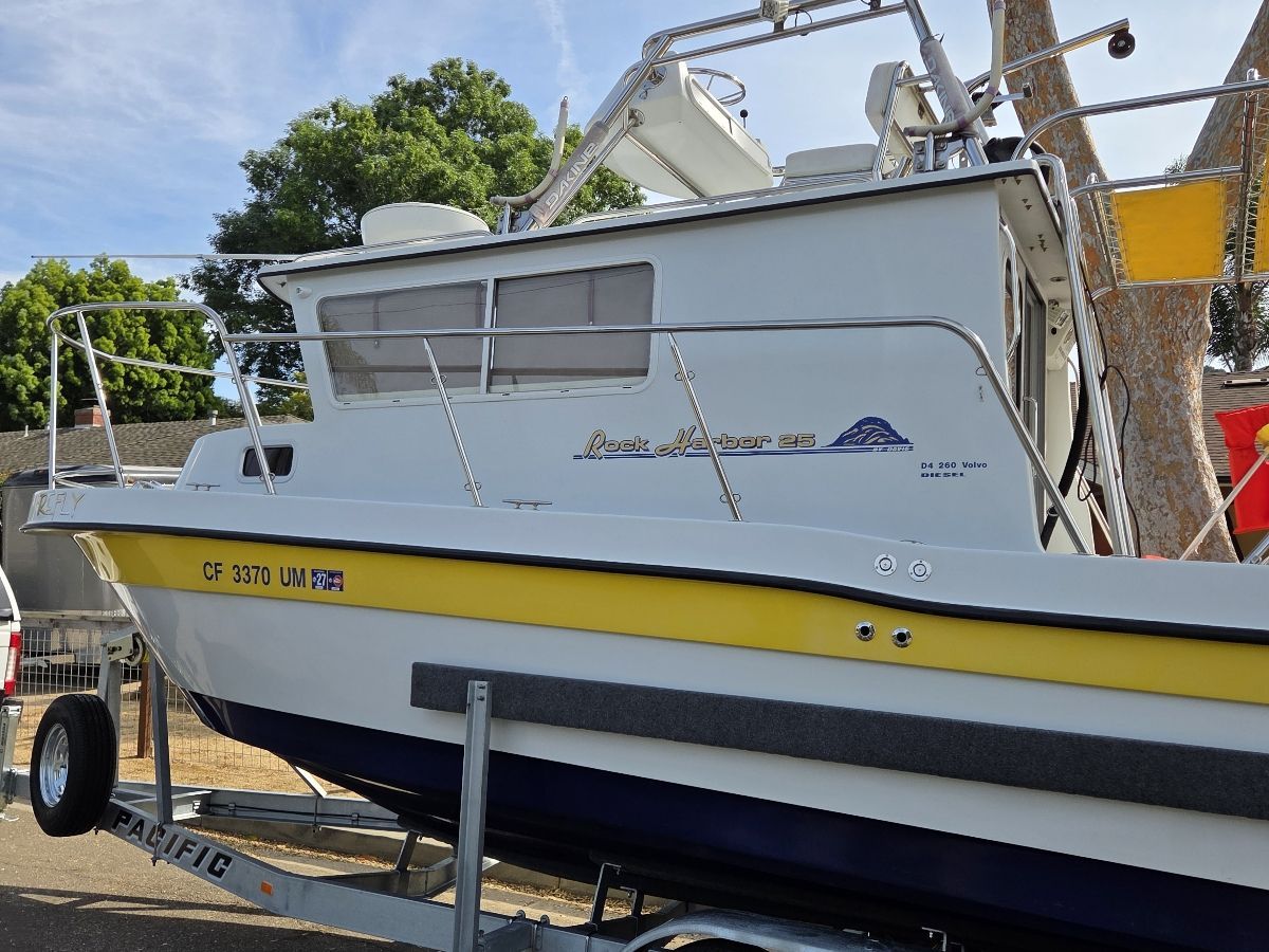2008 Davis-Radon RockHarbor Long Cabin