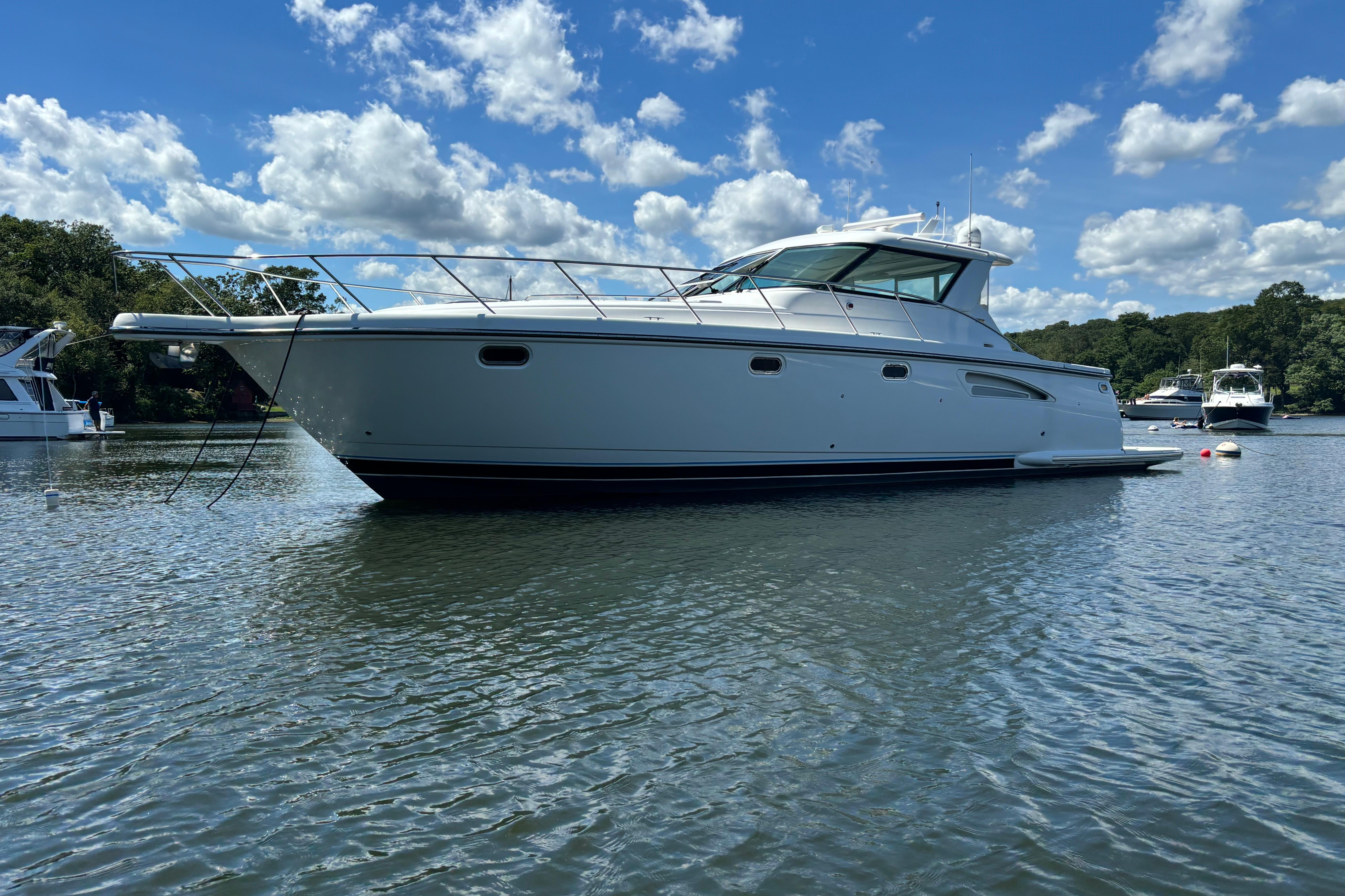 2005 Tiara Yachts 4400 Sovran