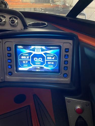 2017 MasterCraft XT23 - 11
