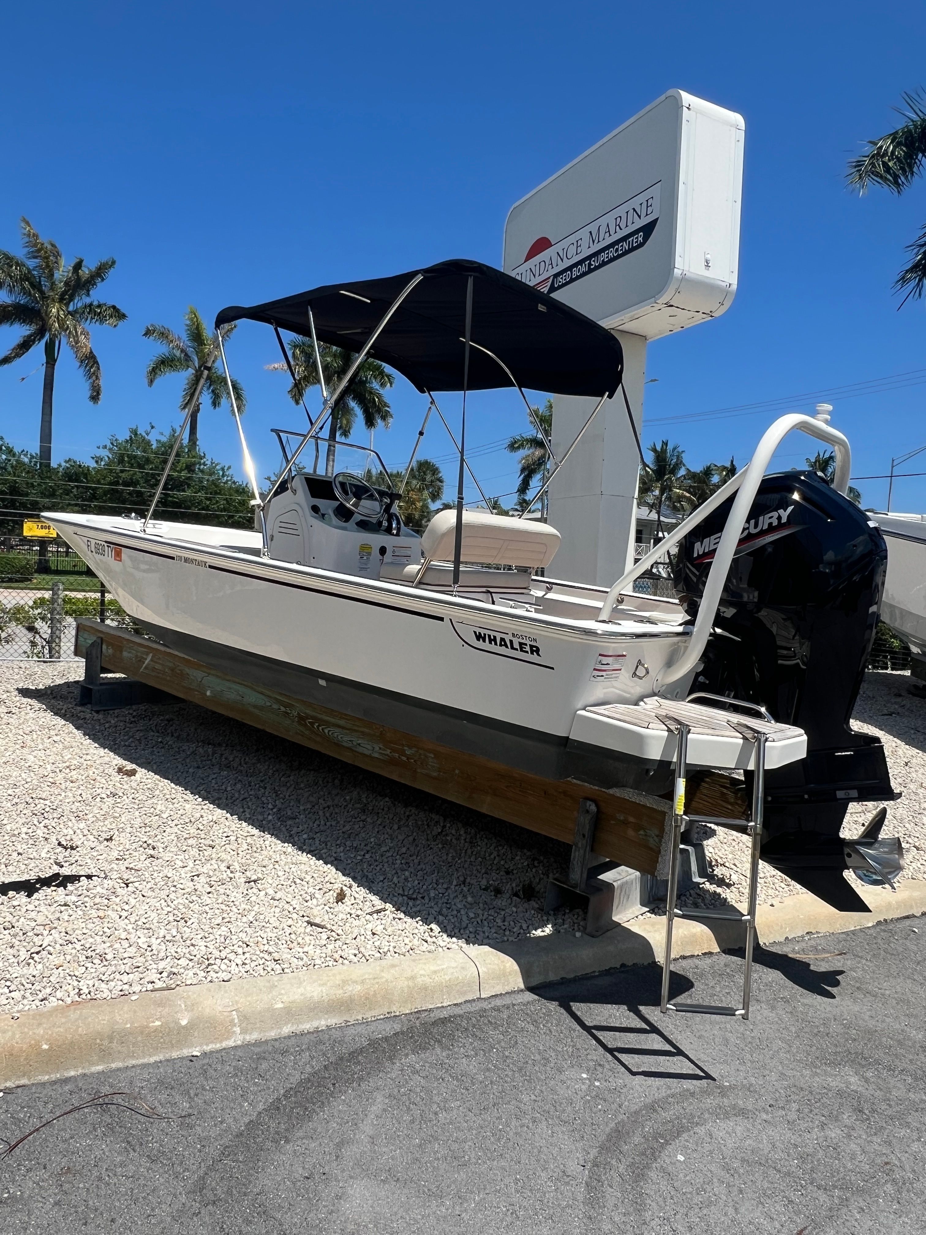 2024 Boston Whaler 170 Montauk