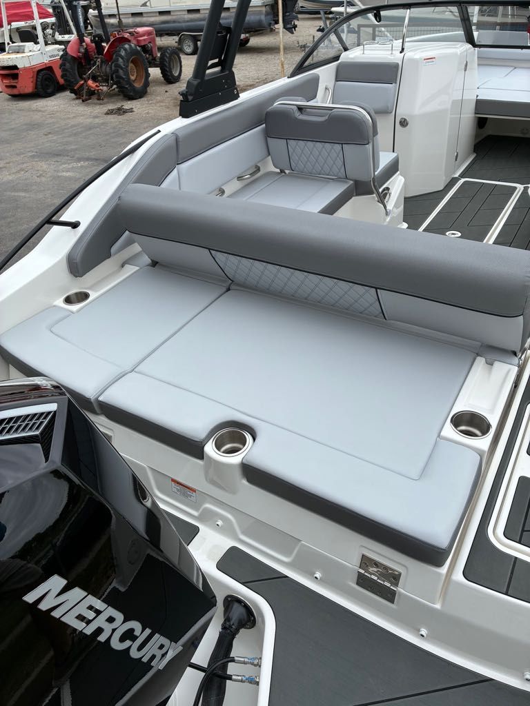2026 Bayliner D22 - 16