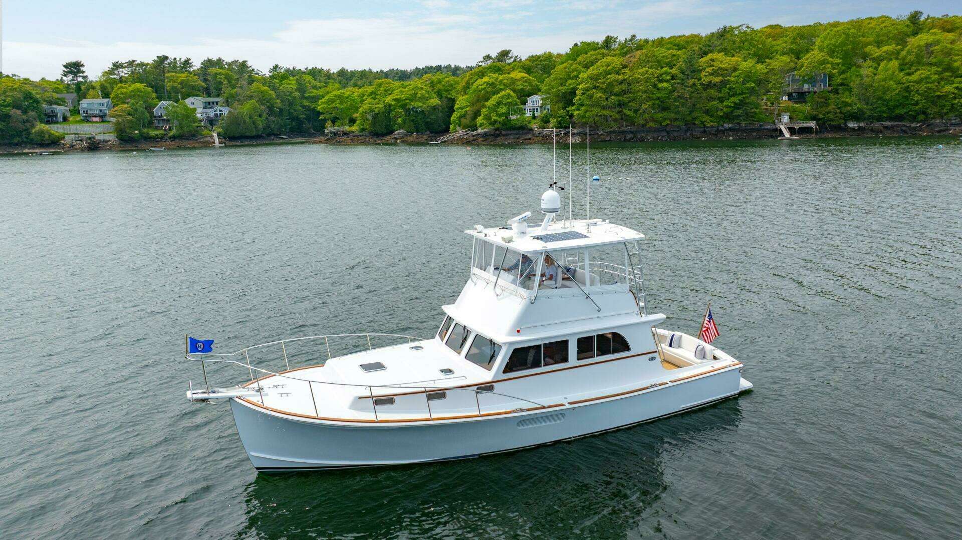 2019 Lowell Flybridge - Image 26