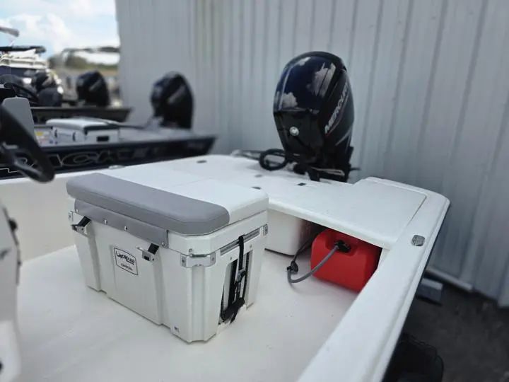 2026 Mako Pro Skiff 17 CC - 10