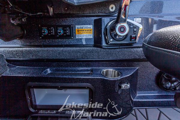 2024 Recon 985 SC boat dashboard with controls and cup holder at Lakeside Marina.