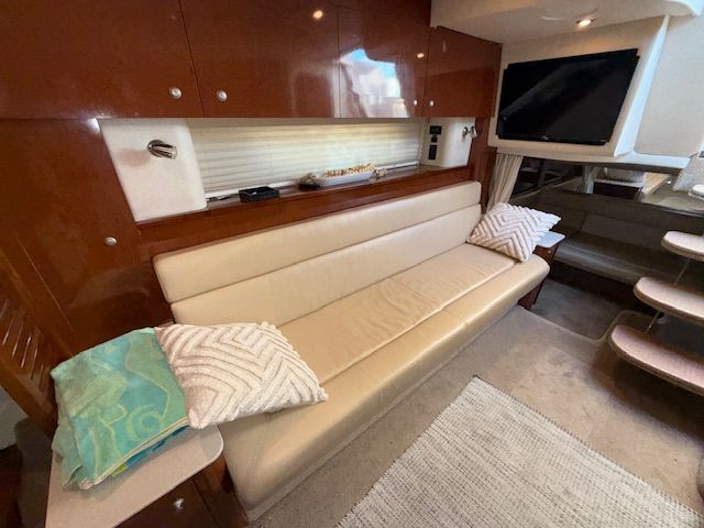2008 Sea Ray Sundancer 350 - 12
