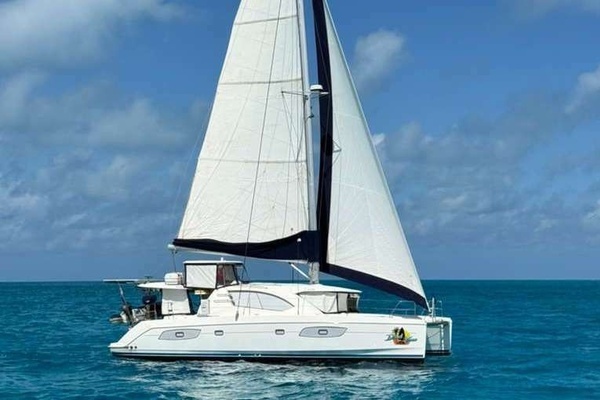 2012 Leopard 44