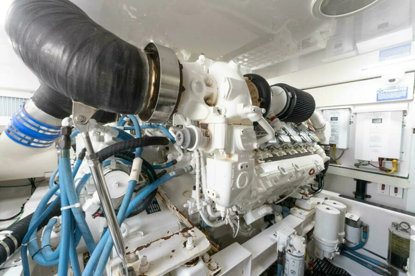 2009 Viking 45 Open - Image 18