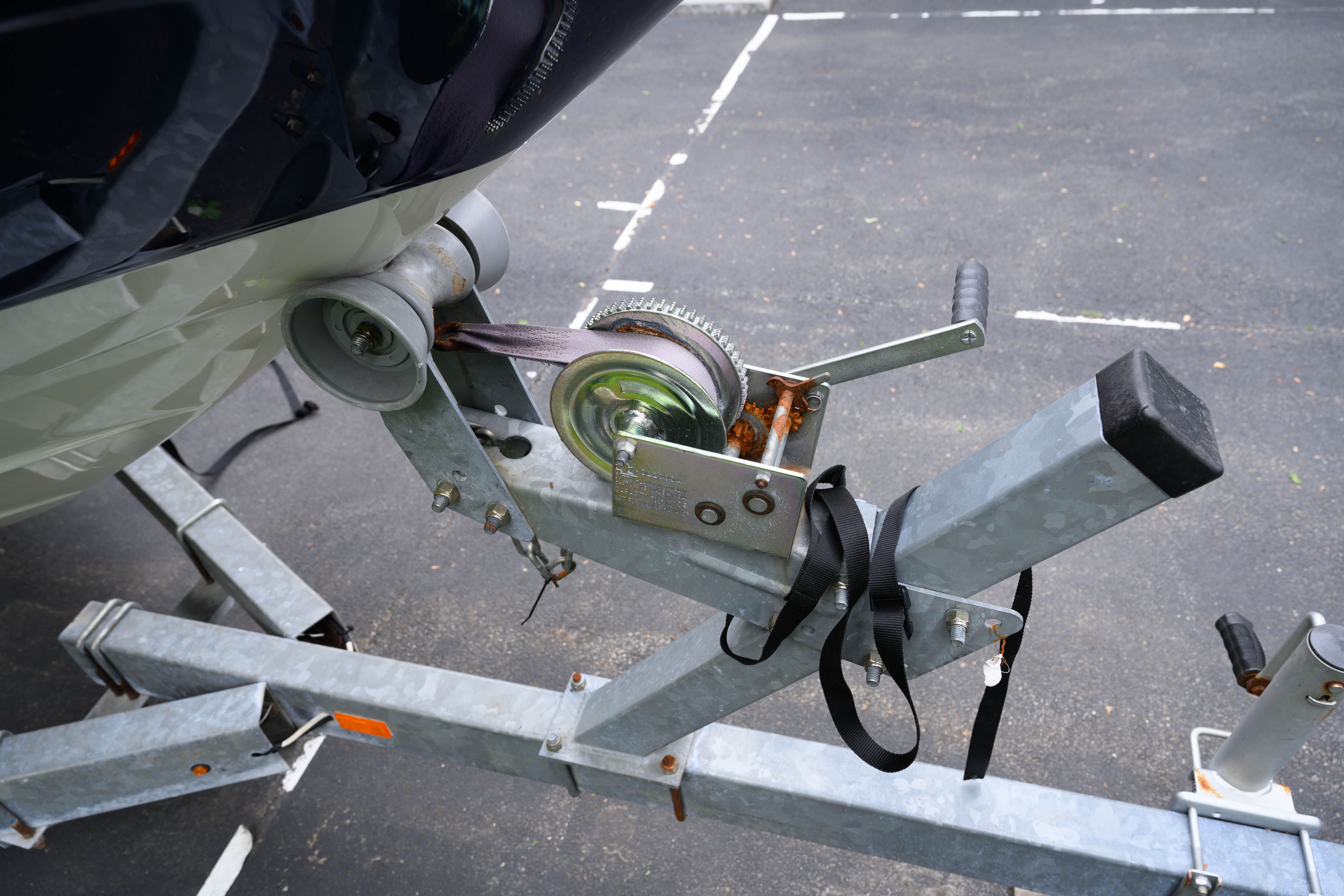 2011 Chaparral 215 SSi - 25