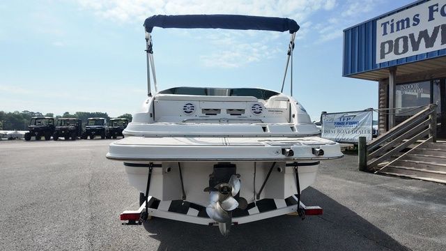 2005 Regal 2400 LSR - 4