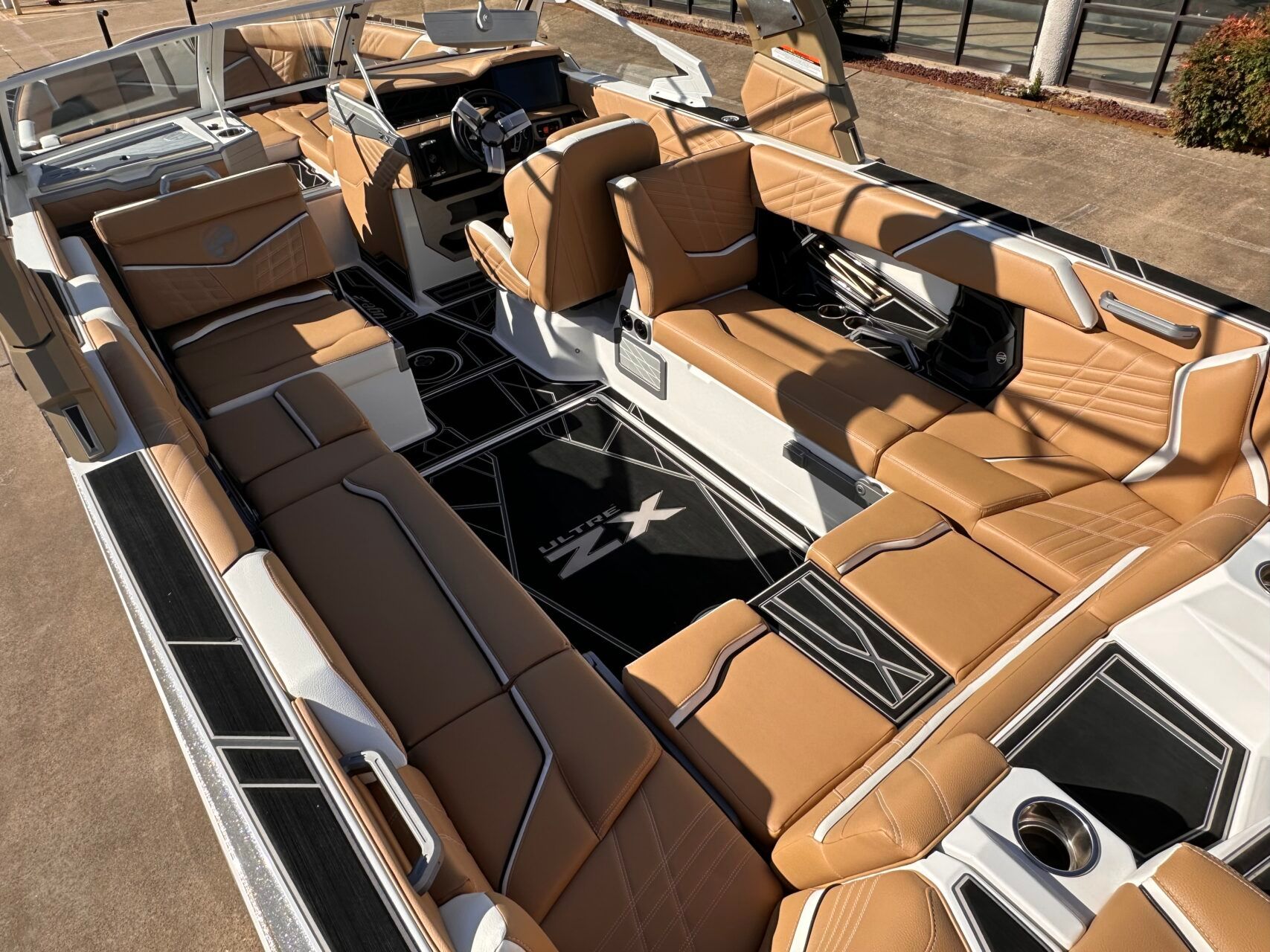 2024 Tigé Ultré 25ZX - 11