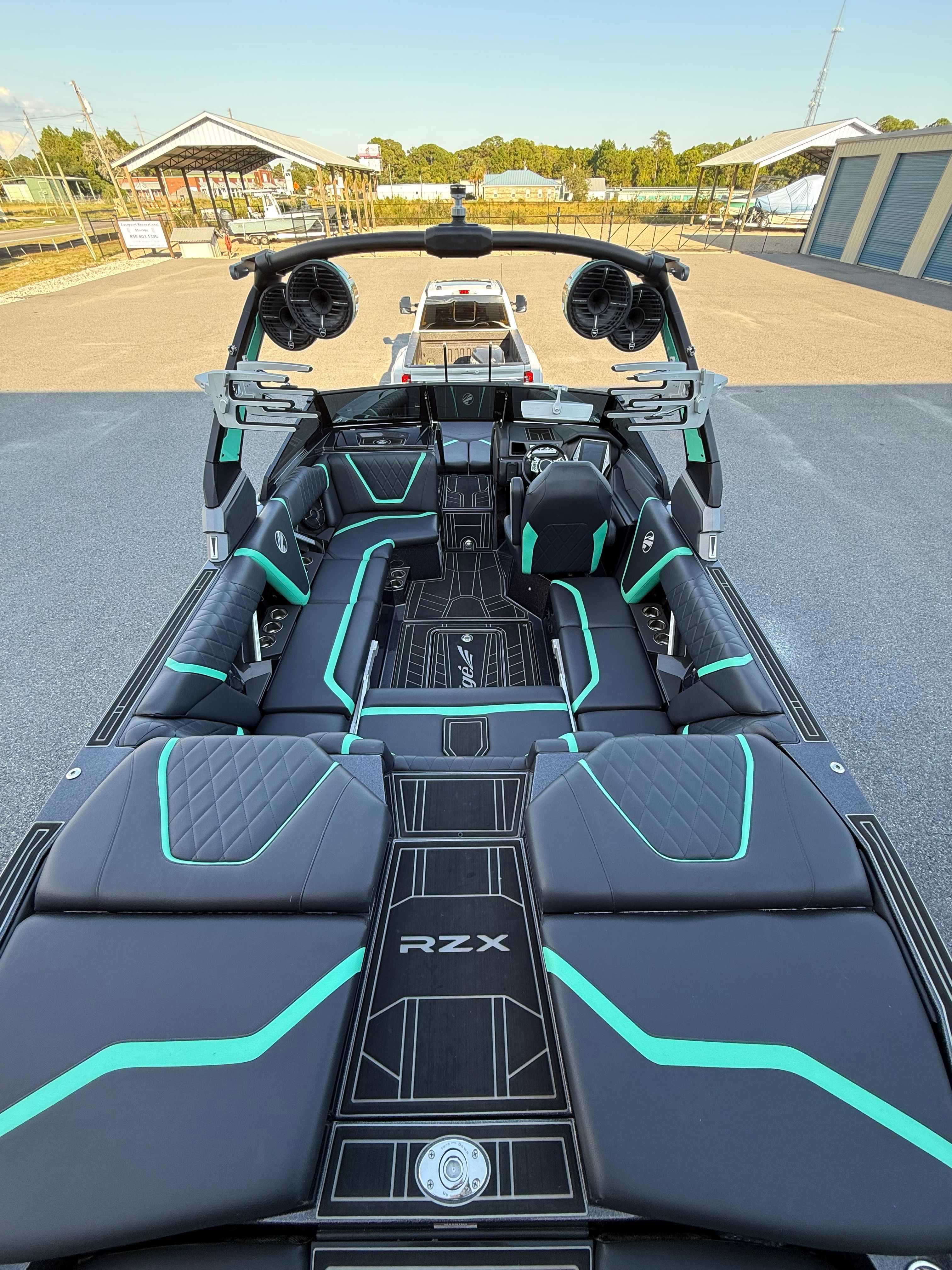 2021 Tigé 23RZX - 14