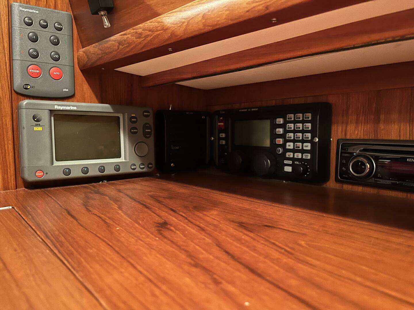 2003 Fantasi 44 Pilot House - Image 45