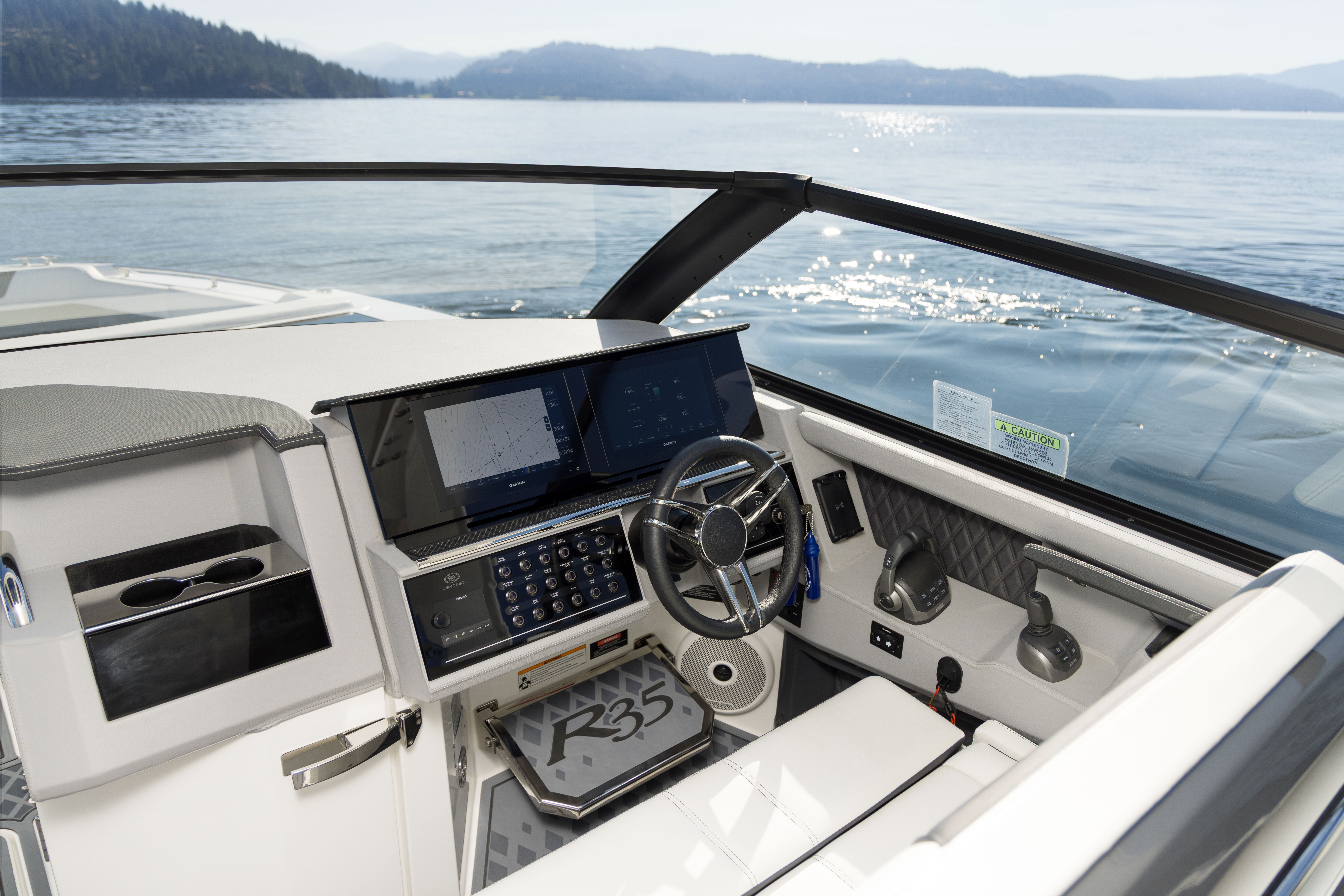 2025 Cobalt R35 Surf - 7