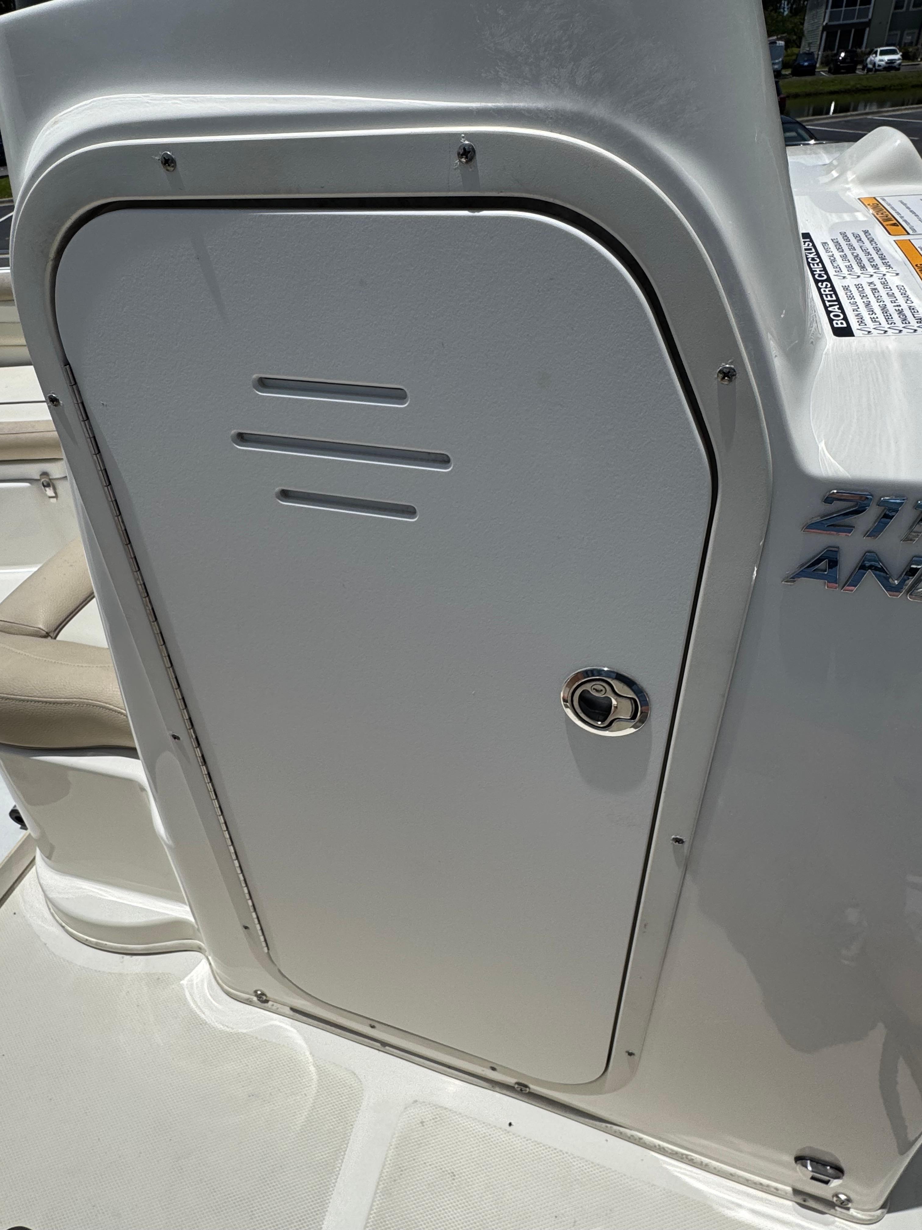 2018 NauticStar 211 Angler - 7