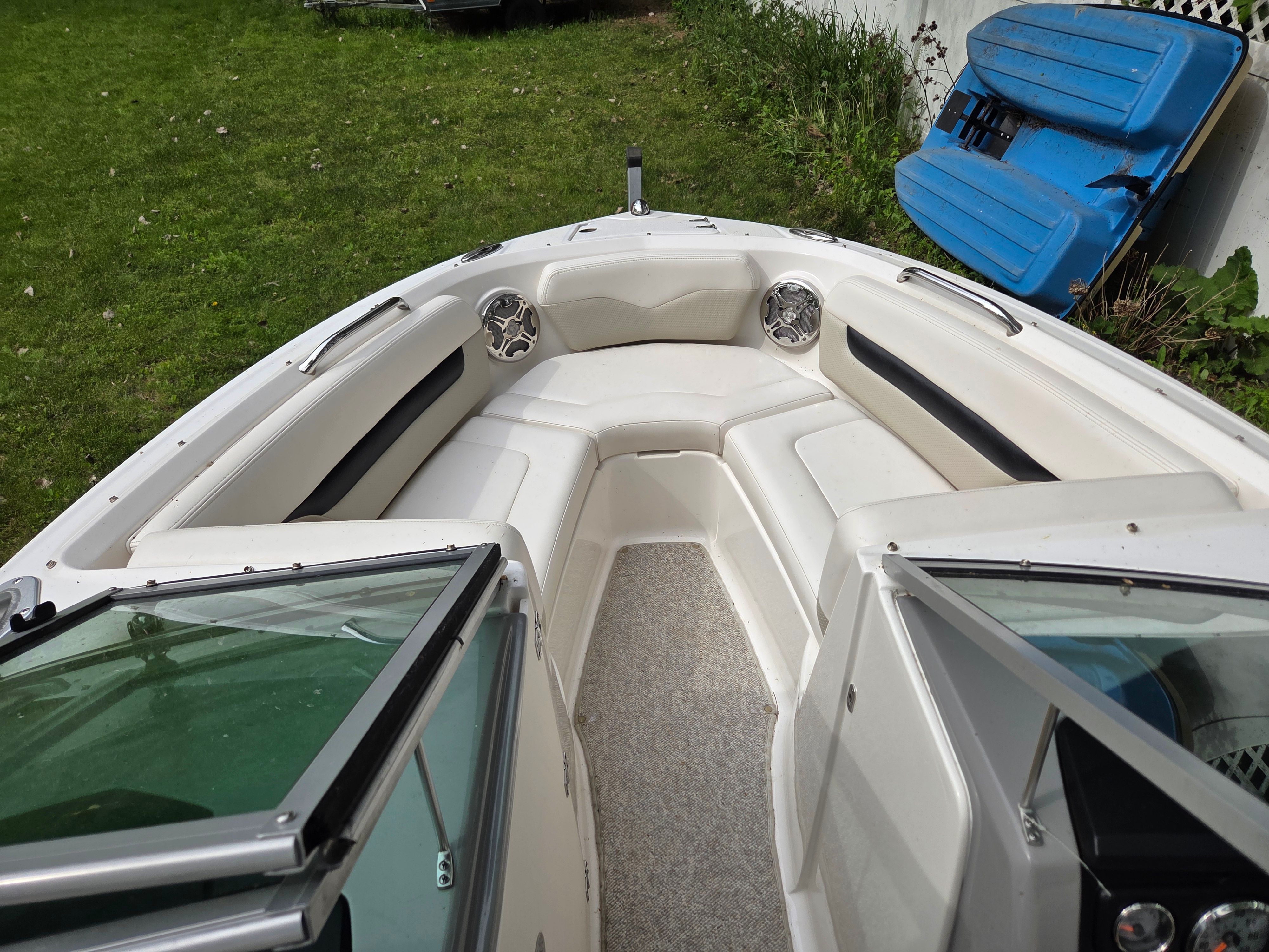 2012 Chaparral Venture TL - 8