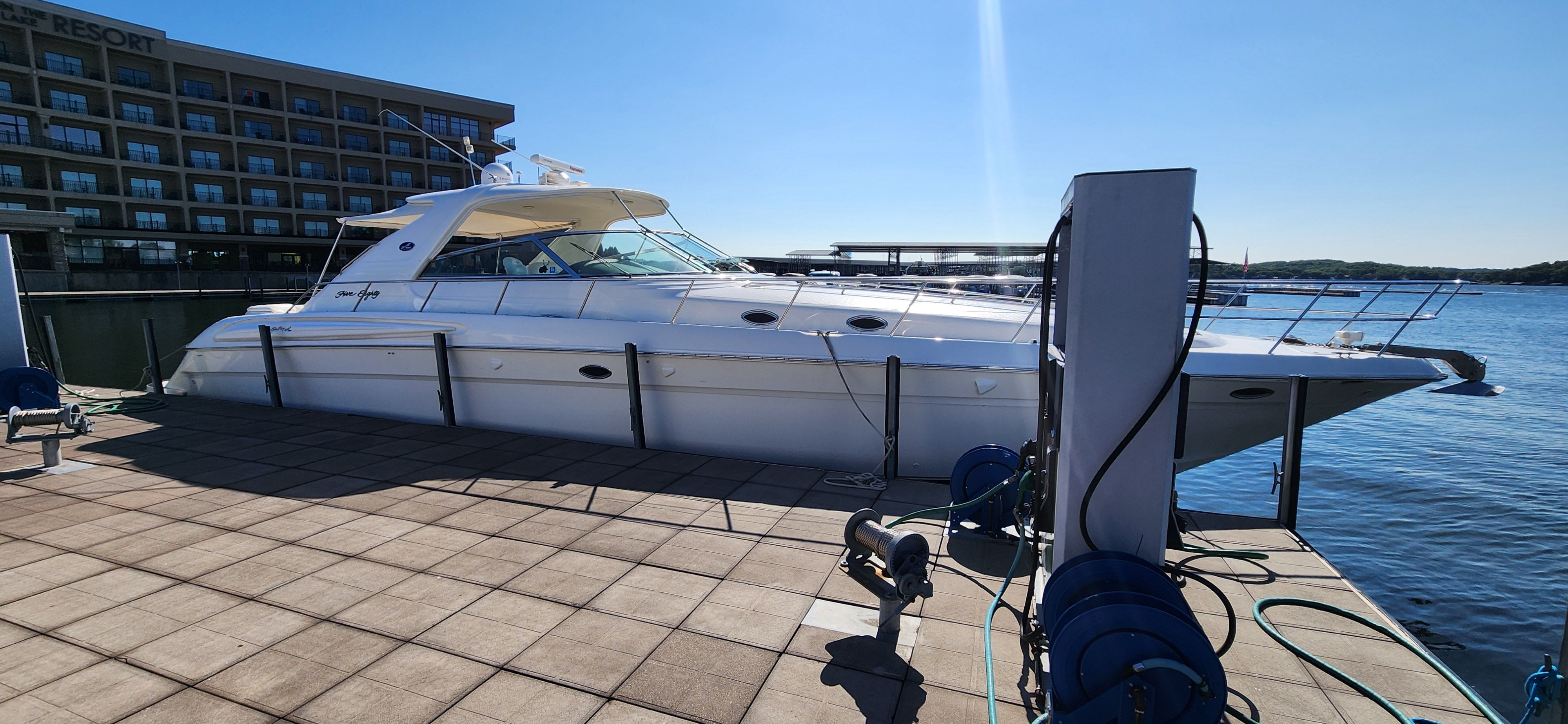 1999 Sea Ray 580 Super Sun Sport - 2