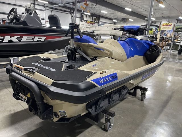 2026 Sea-Doo Wake - 10