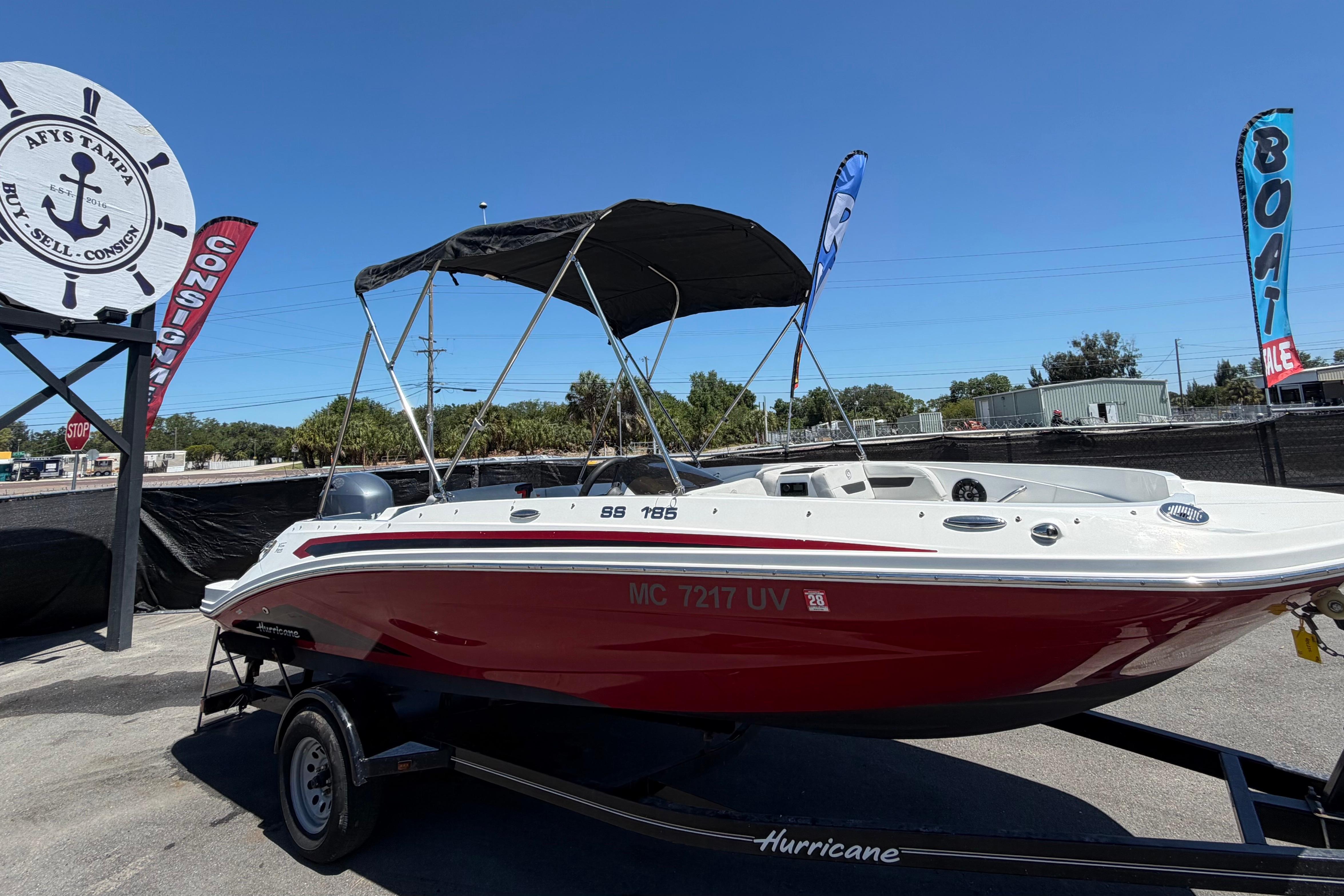 2022 Hurricane SunDeck Sport 185 OB