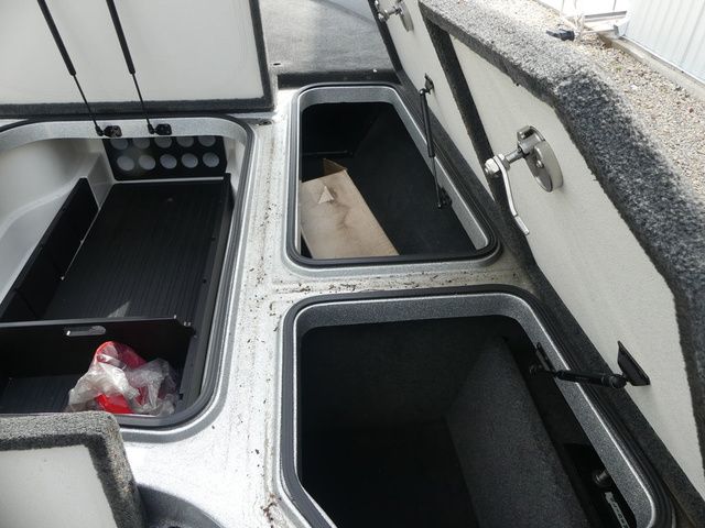 2015 Ranger Z520 Comanche - 23
