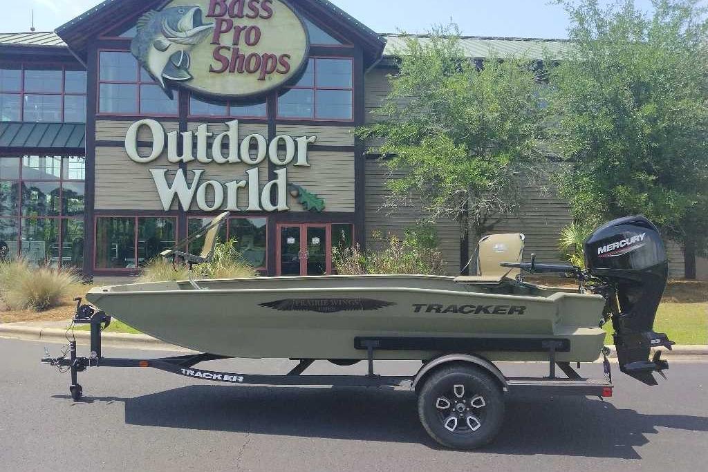 2026 Tracker Grizzly 1650 T Prairie Wings Edition boat at Bass Pro Shops Outdoor World.