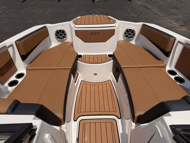 2026 Yamaha Boats 222SE - 29