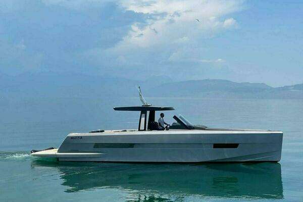 2018 Fjord 44 Open