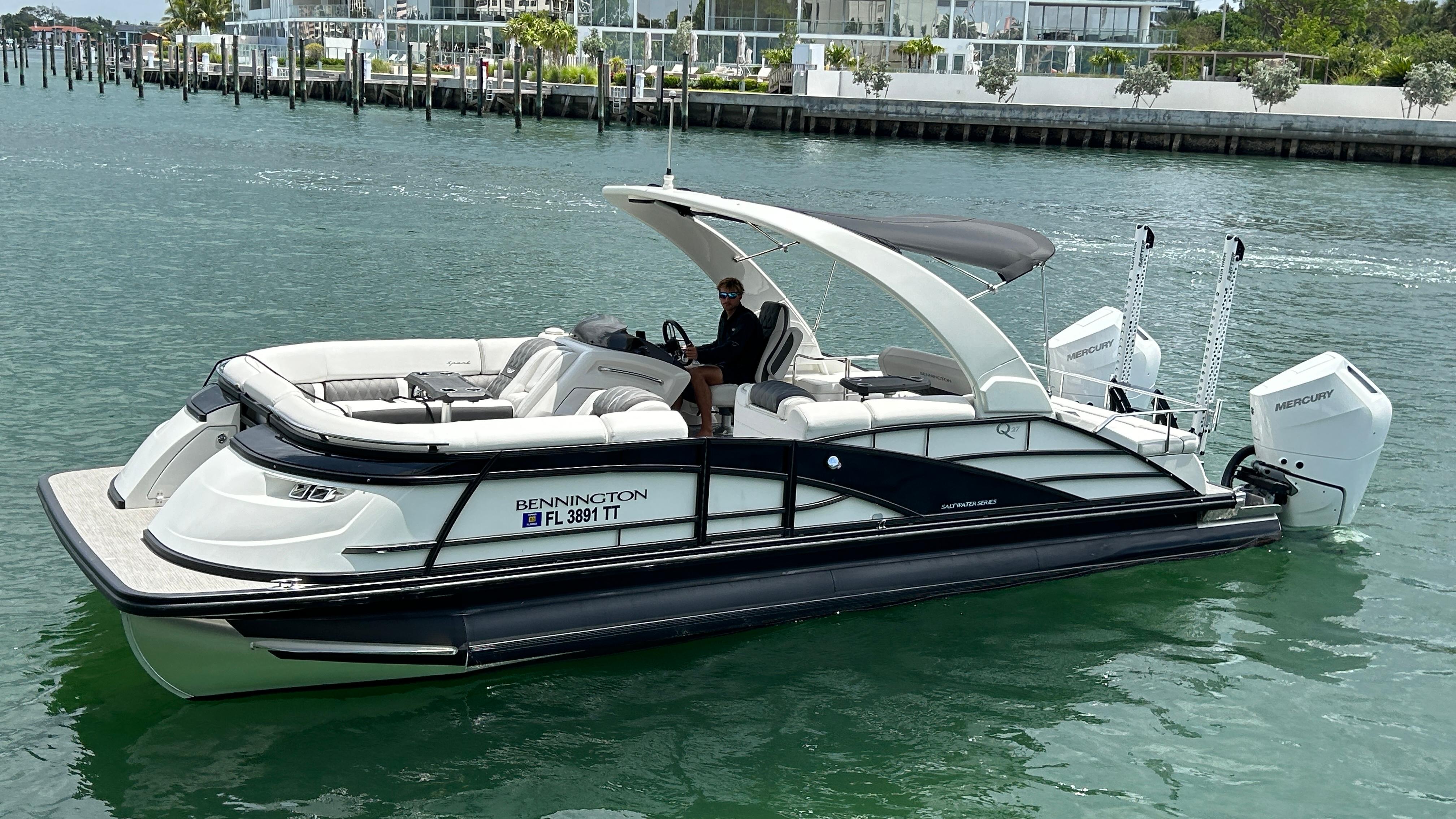 2024 Bennington QX Line