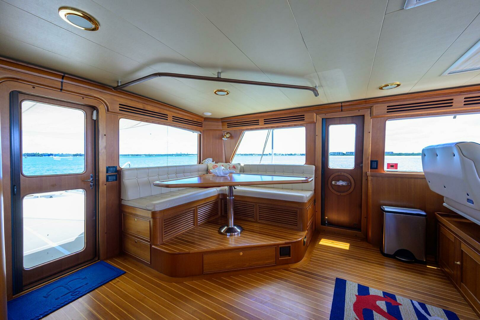 2011 Marlow 97 Explorer - Image 40