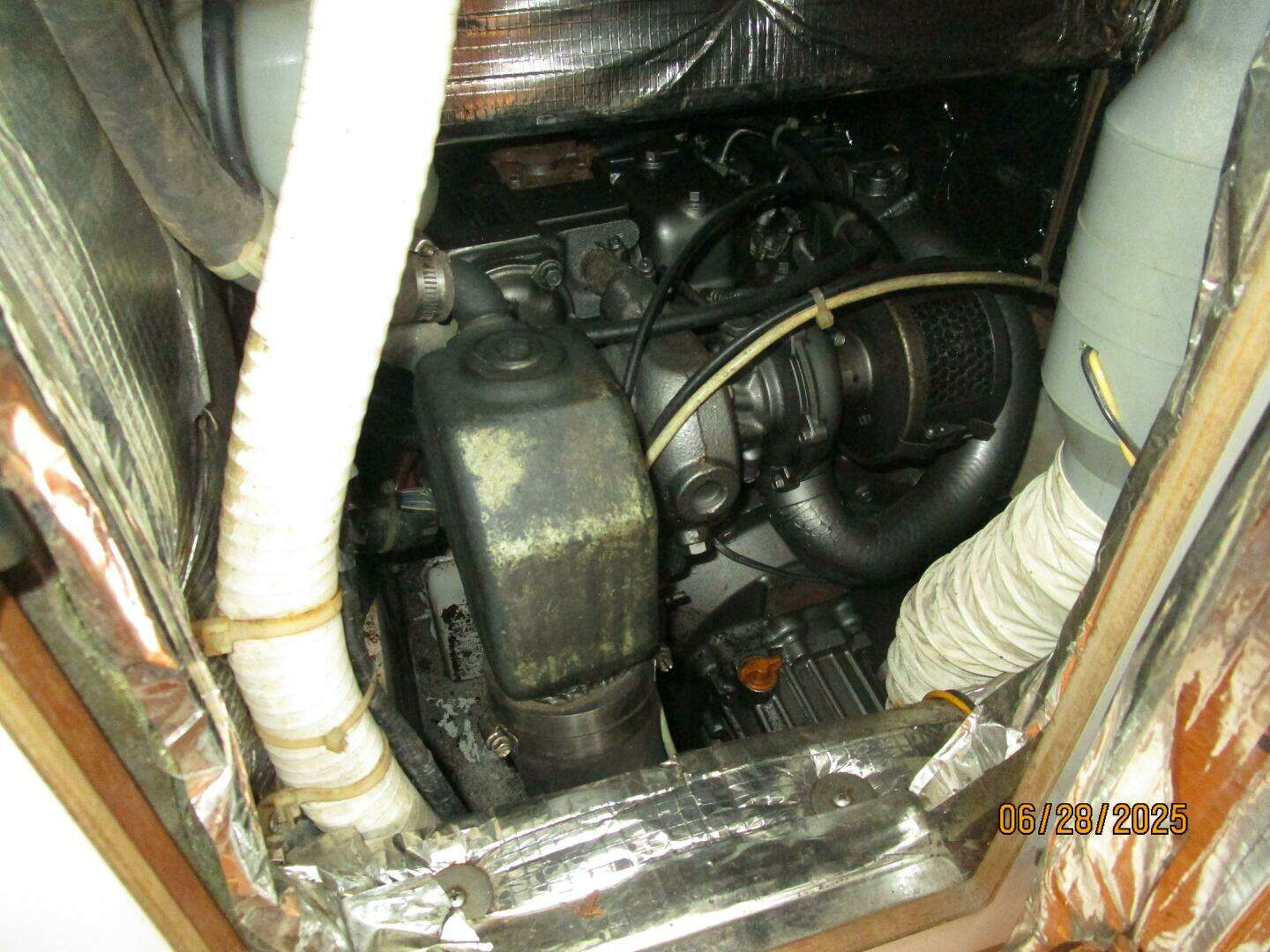 1995 Freedom 40/40 - Image 61