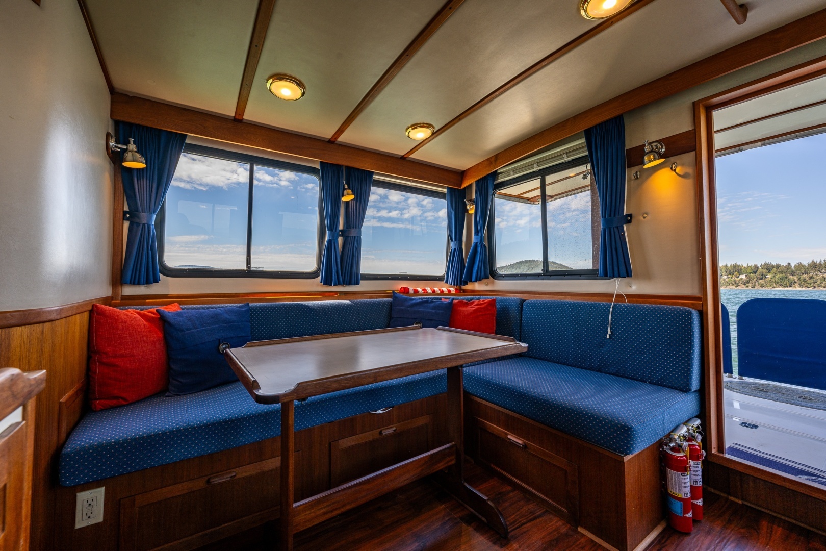1999 Pacific Trawler 40 - Image 21