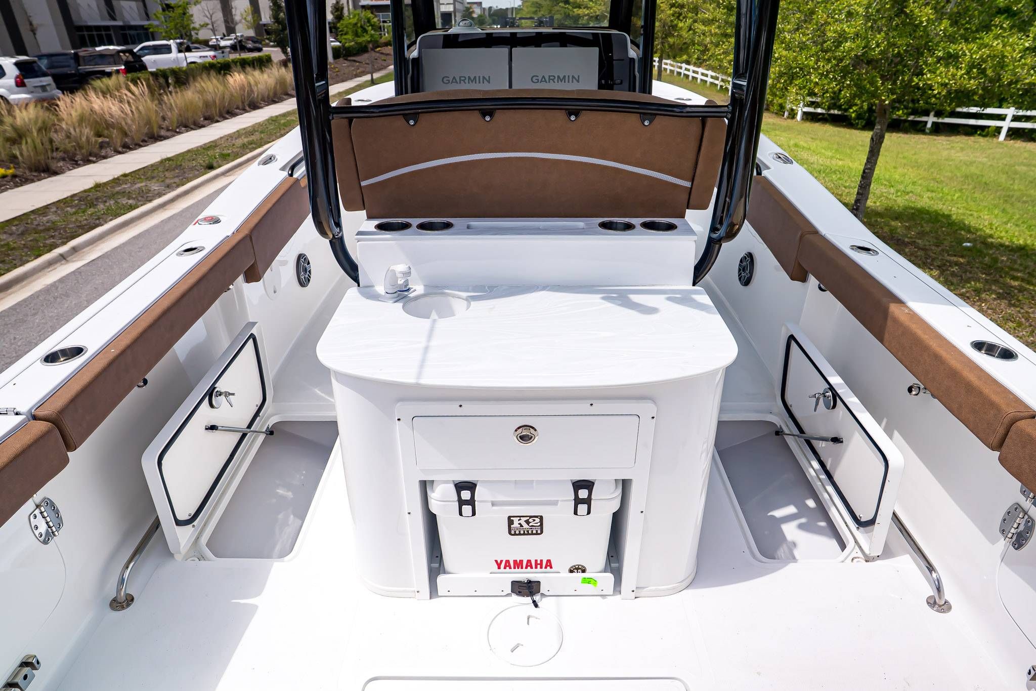 Interior view of Sea Hunt ULTRA 285CB boat, model year 2026.