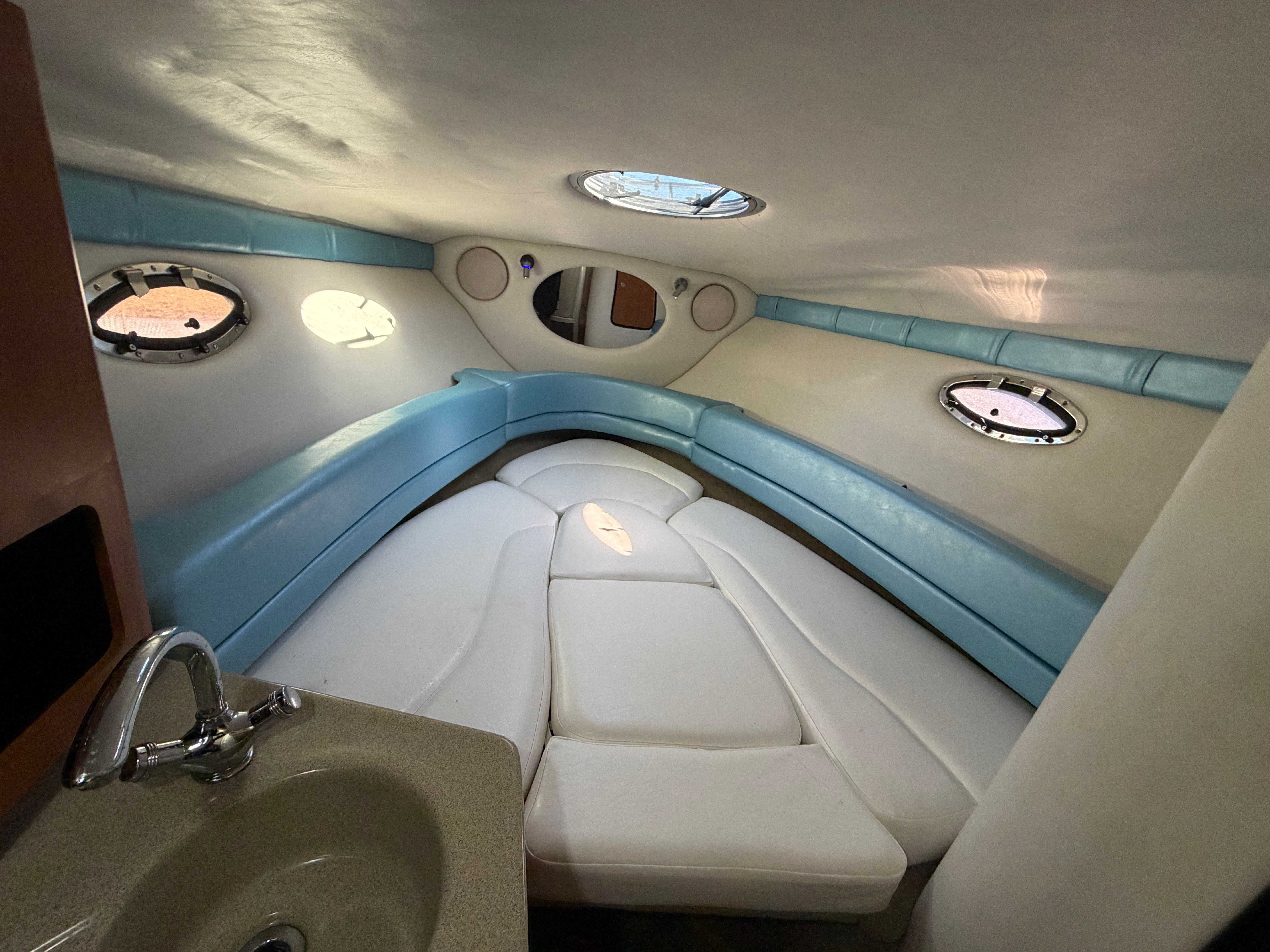 2006 Crownline 270 CR - 15