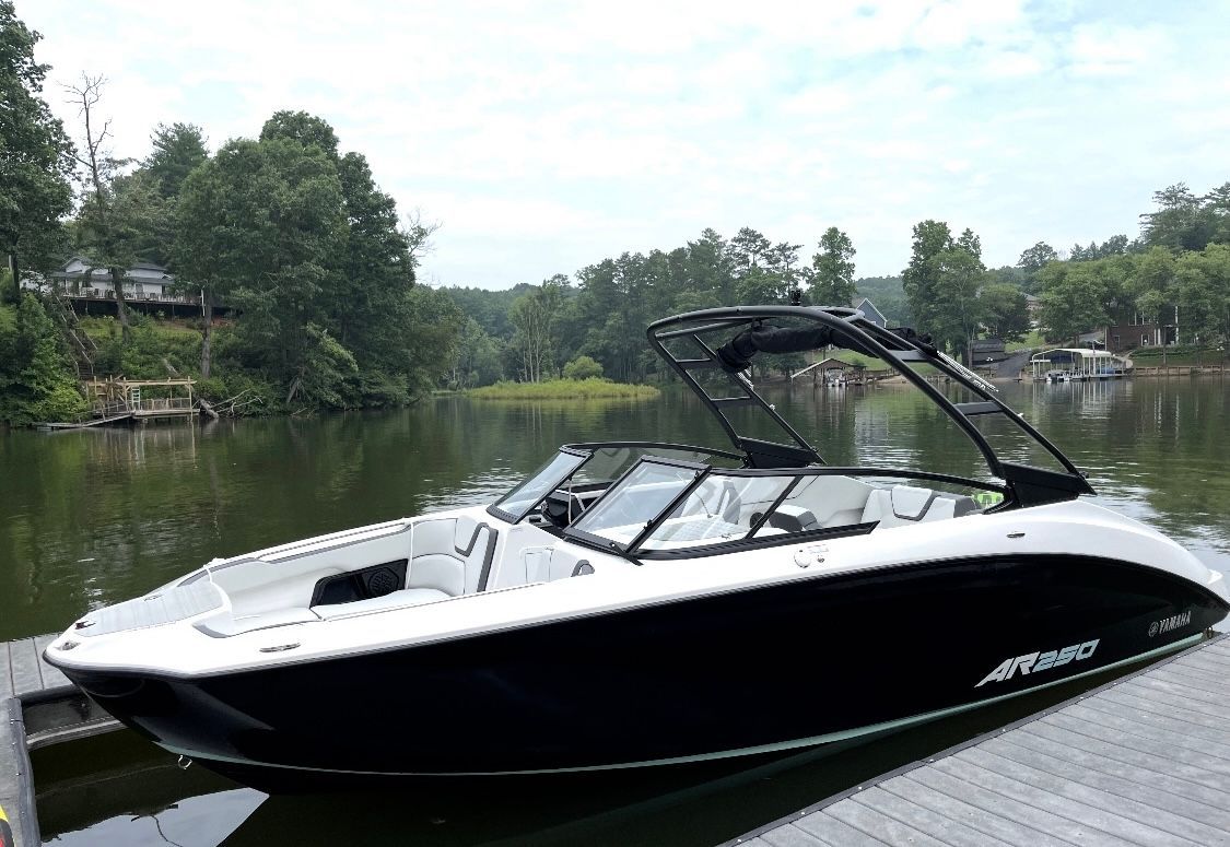 2023 Yamaha Boats AR250 - 2