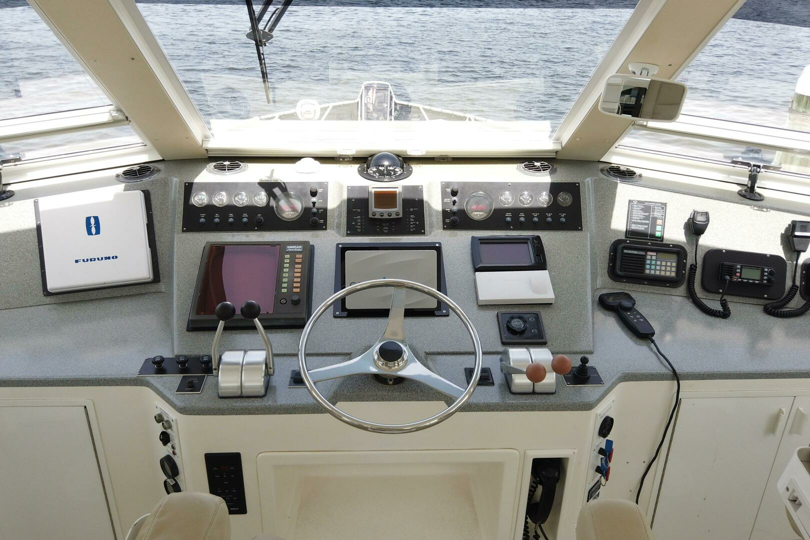 1999 Viking Motoryacht - Image 21