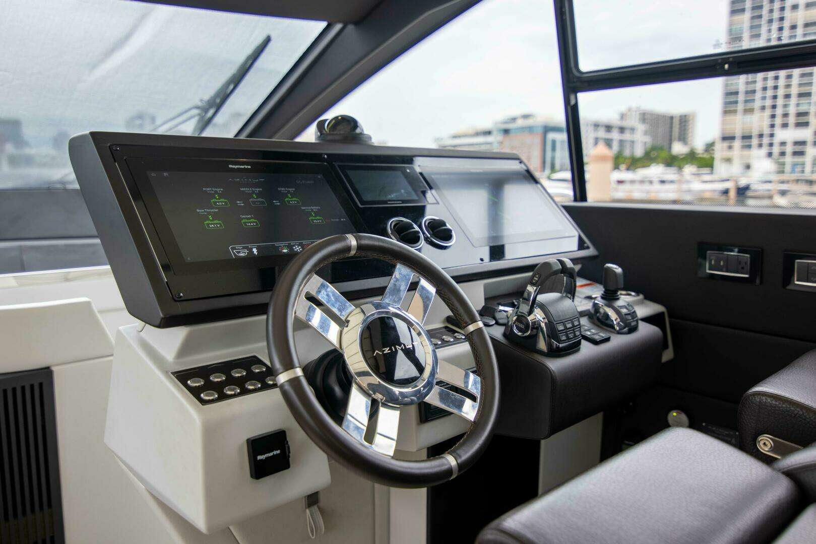 2019 Azimut S7 - Image 23