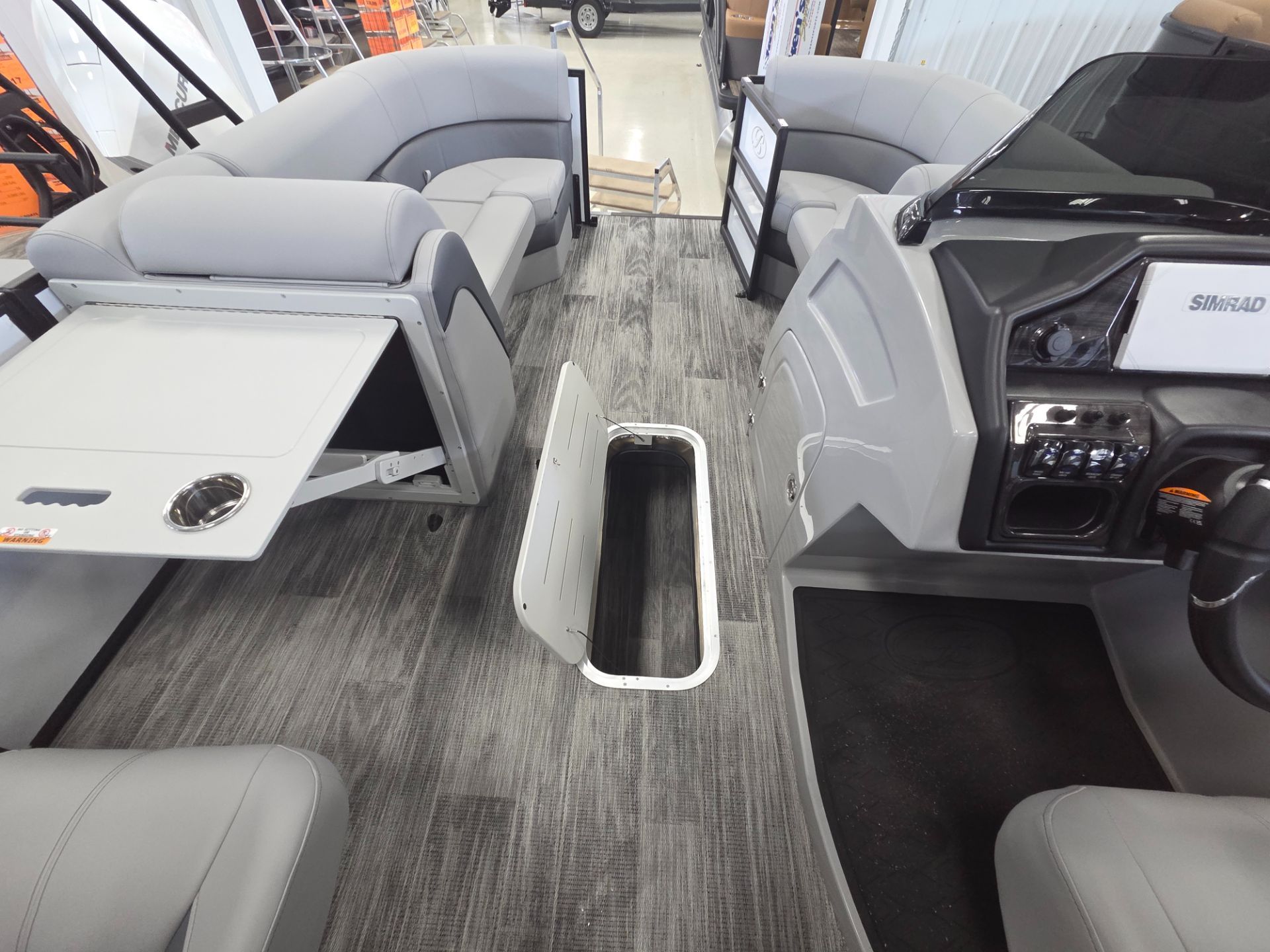 2026 Bentley Pontoons Elite 223 Admiral - 19