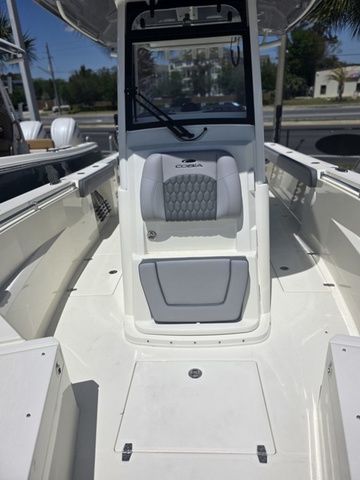 2026 Cobia 285 Open Center Console - 29