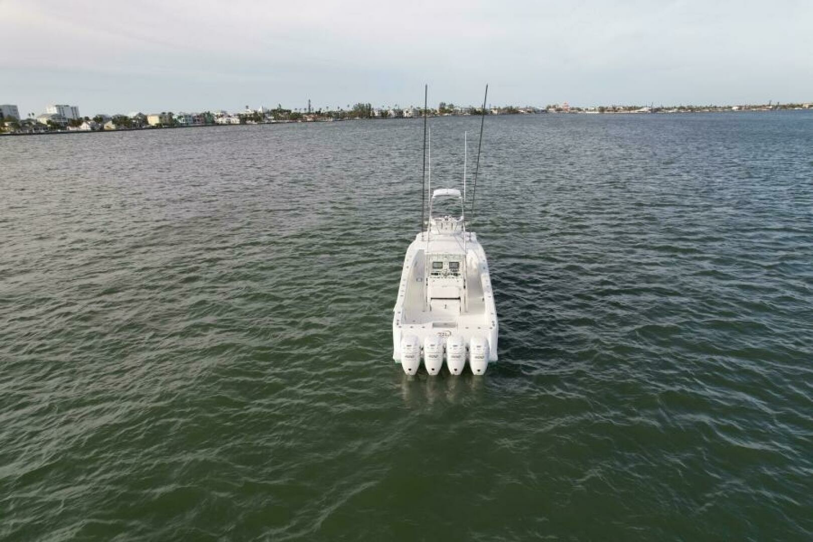 2013 SeaVee 390 - Image 3
