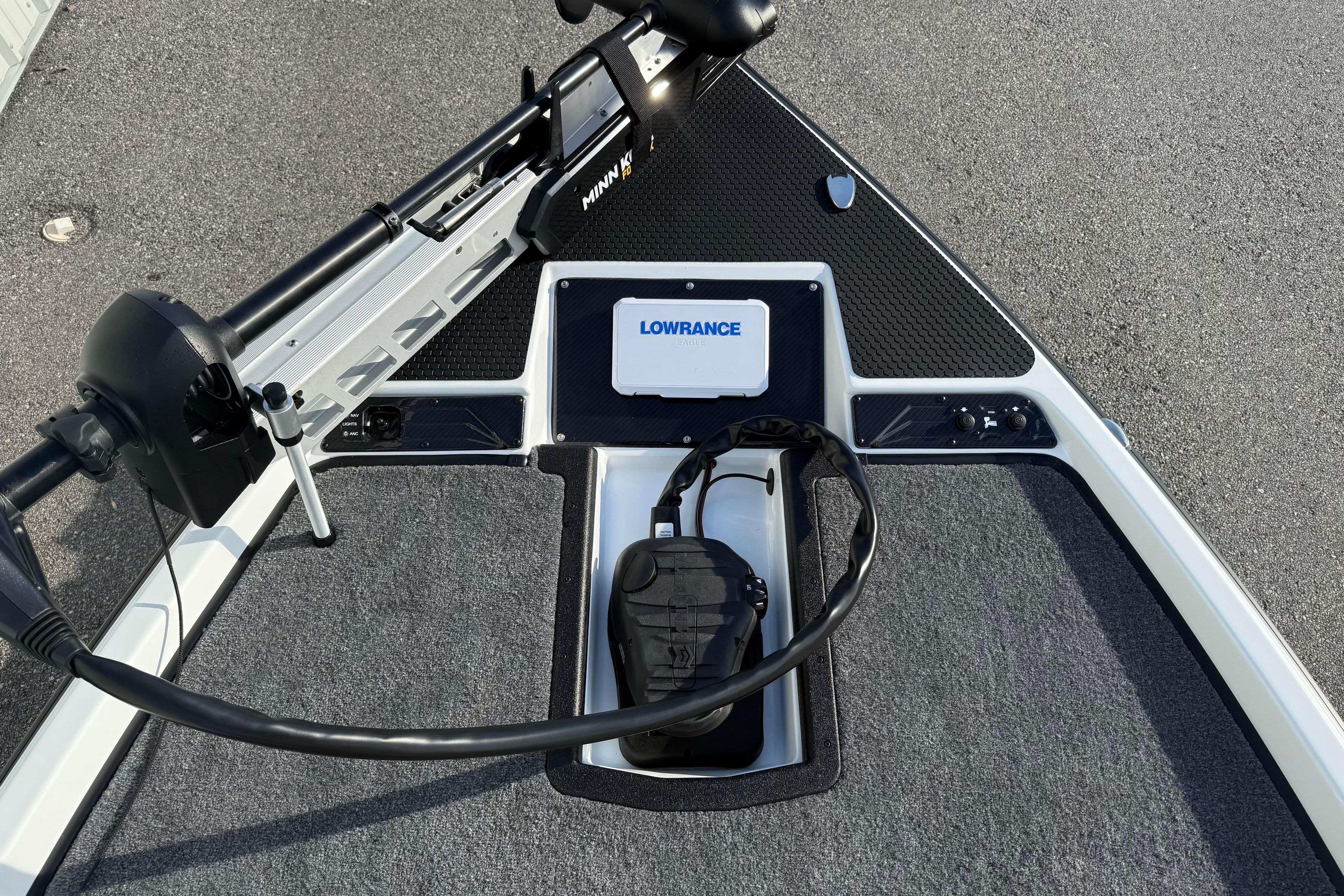 2027 Phoenix 721 ZXL boat deck with Minn Kota trolling motor and Lowrance electronics.