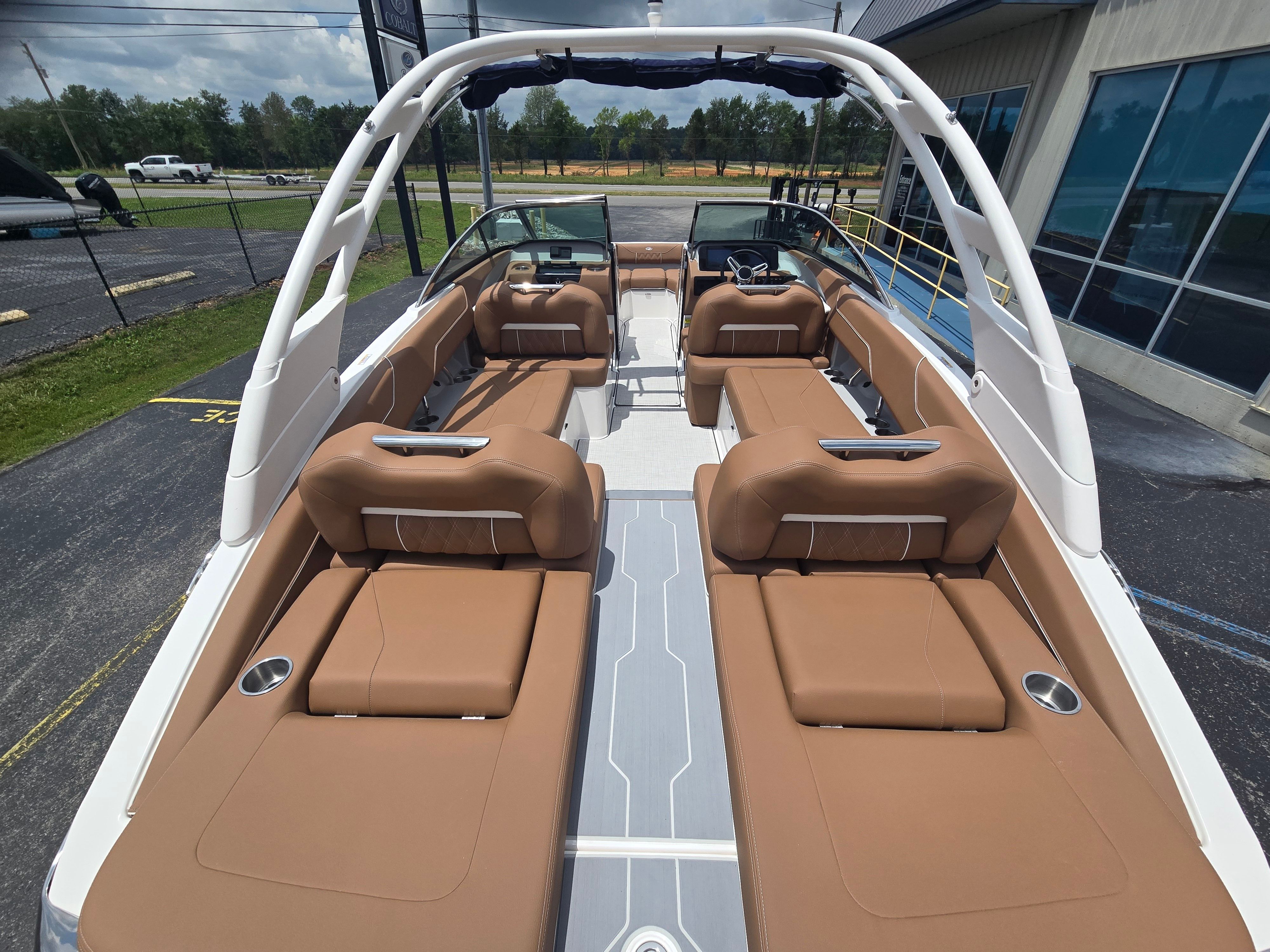 2027 REGAL LS4 - Image 7