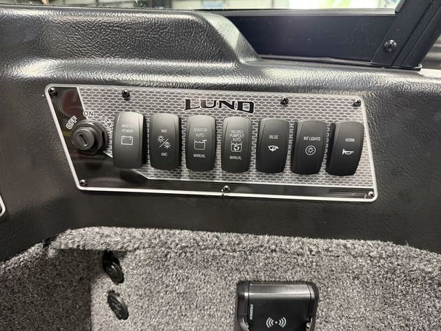 2026 Lund 1775 Impact XS Sport - 7