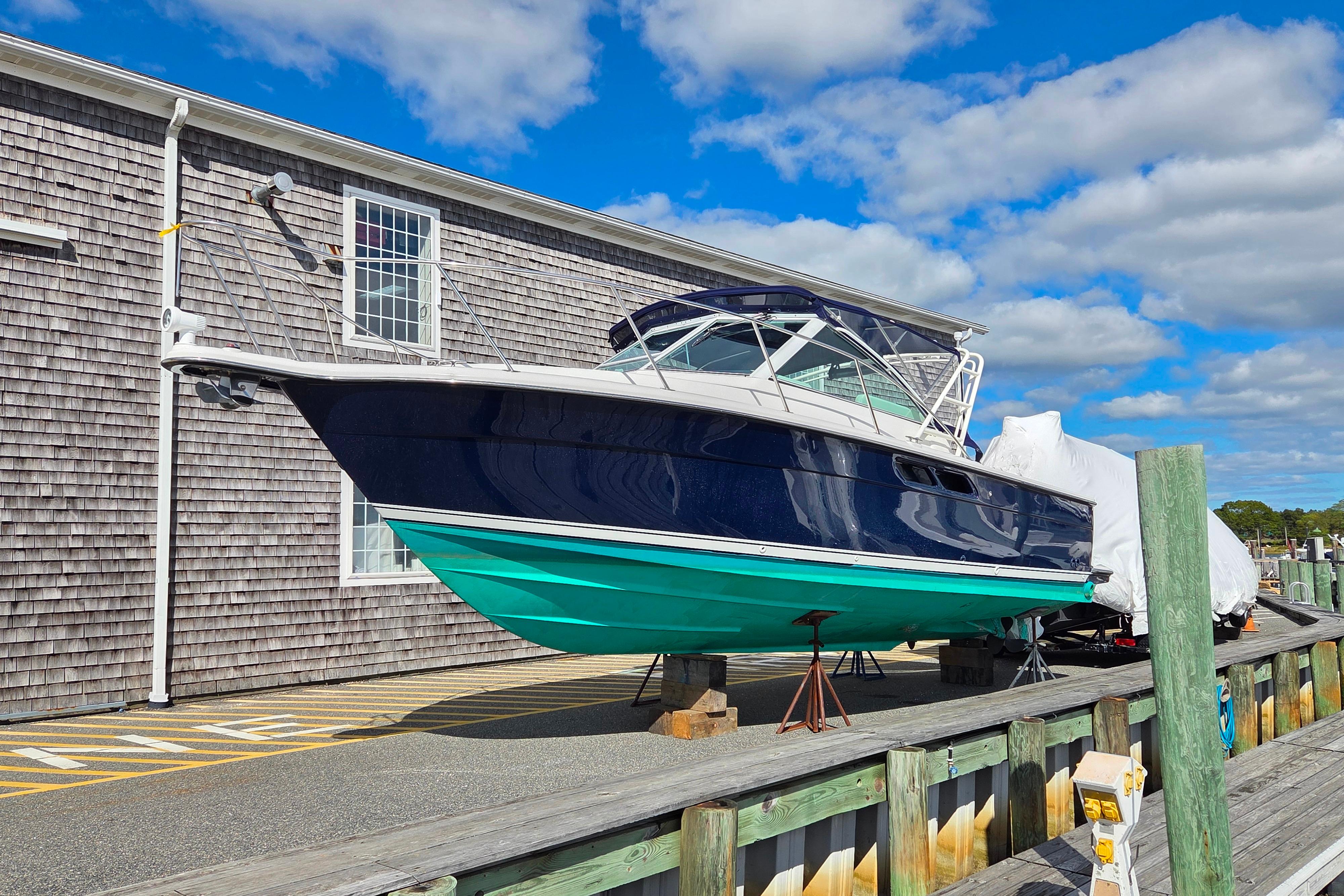 2004 Tiara Yachts 2900 Coronet