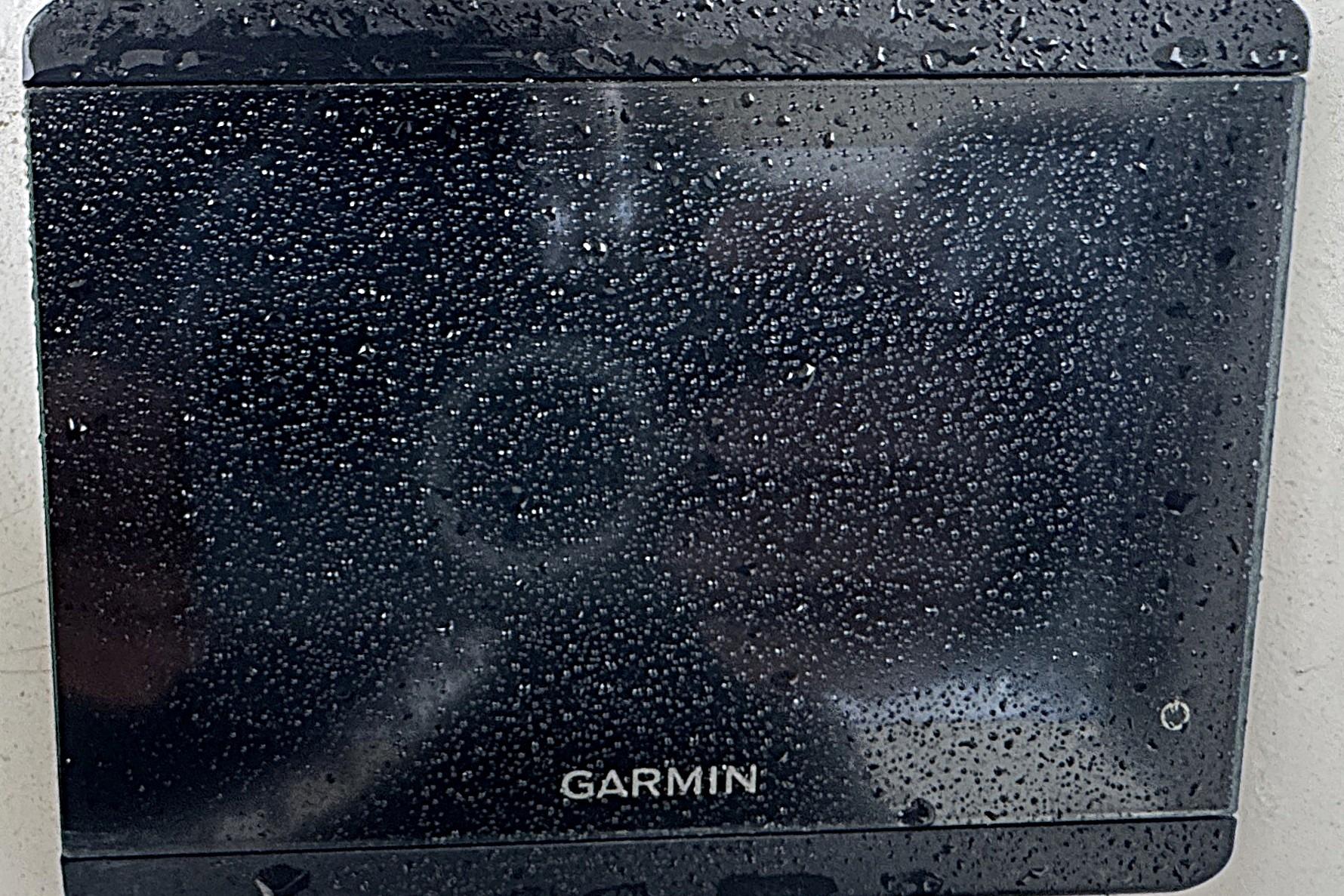 Garmin device with water droplets on a 2014 Boston Whaler 250 Outrage boat.
